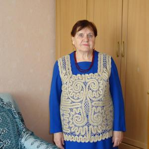 Девушки в Набережные Челны: Анна Такшиетова, 83 - ищет парня из Набережные Челны
