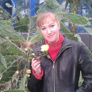 Девушки в Гулькевичах: Лариса, 49 - ищет парня из Гулькевич