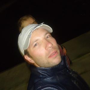 Vik, 41 год, Артемовский