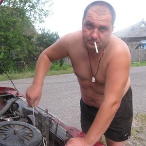 Виталий, 47 лет, Саяногорск