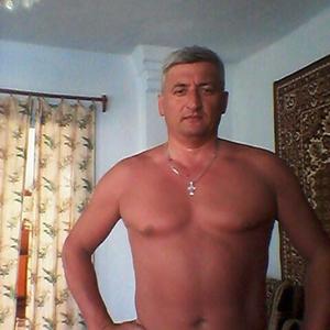 Юрий, 56 лет, Вилючинск