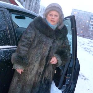 Нина, 69 лет, Барнаул