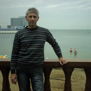 Юрий, 64 года, Арсеньев
