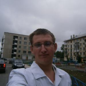 Максим, 30 лет, Краснотурьинск