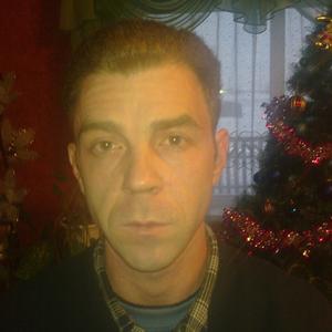 Валентин, 46 лет, Омск