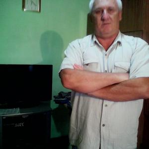 Парни в Армавире: Виктор, 62 - ищет девушку из Армавира