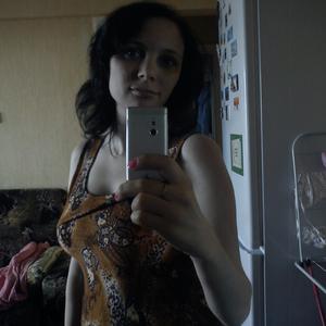 Девушки в Петрозаводске: Елена, 35 - ищет парня из Петрозаводска