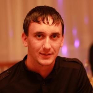 Евгений, 30 лет, Ялуторовск