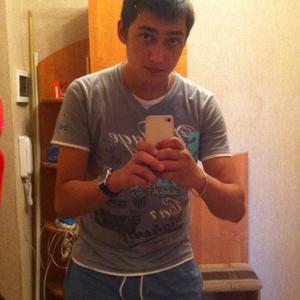 Руслан, 28 лет, Нефтеюганск