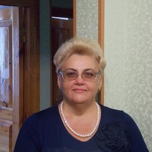 Татьяна, 64 года, Надым