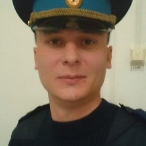 Дмитрий, 38 лет, Южно-Сахалинск