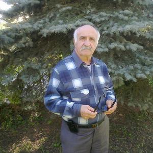 Парни в Лабинске: Stepan, 85 - ищет девушку из Лабинска