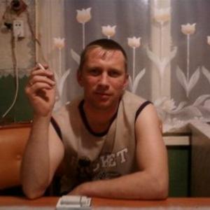 Парни в Грязовце: Дюша, 46 - ищет девушку из Грязовца