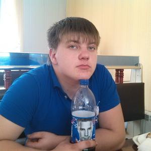 Влад , 28 лет, Козловка