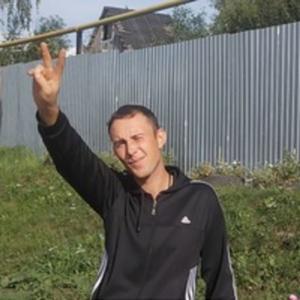 Парни в Чистополе (Татарстан): Рушат, 38 - ищет девушку из Чистополя (Татарстан)