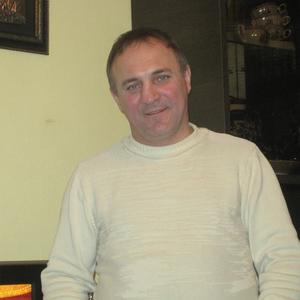 Андрей, 59 лет, Владивосток