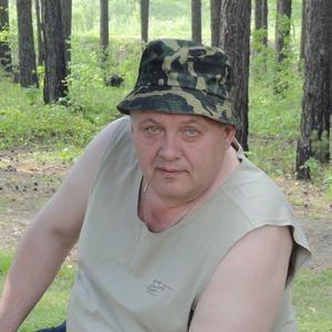 Василий, 64 года, Иркутск