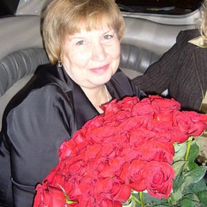 Валентина, 68 лет, Армавир