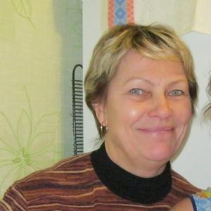Людмила, 66 лет, Котлас