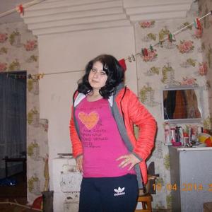 Девушки в Кемерово: Анютка, 28 - ищет парня из Кемерово