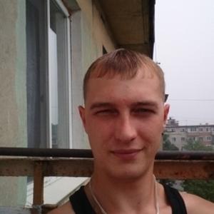 Роман, 39 лет, Уссурийск