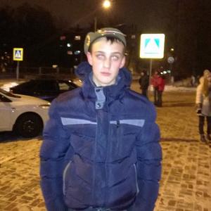 Андрей, 27 лет, Новочебоксарск