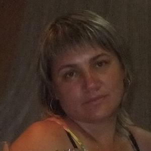 Девушки в Кирсанове: Оксана, 43 - ищет парня из Кирсанова