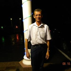 Виктор, 60 лет, Тольятти