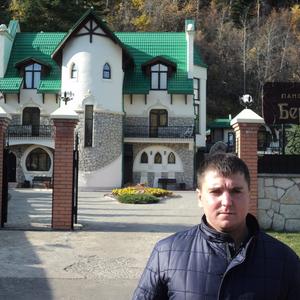 Иван, 35 лет, Белово