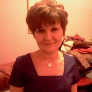 Ирина, 60 лет, Новошахтинск