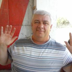 Парни в Вятские Поляны: Виталий Николаев, 59 - ищет девушку из Вятские Поляны