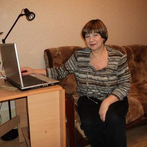 Светлана, 69 лет, Санкт-Петербург