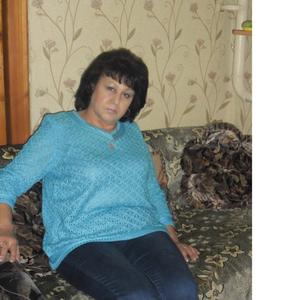 Девушки в Саратове: Ольга, 66 - ищет парня из Саратова
