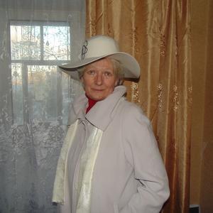 Елена, 70 лет, Калуга