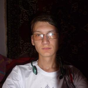 Антон, 29 лет, Приютово
